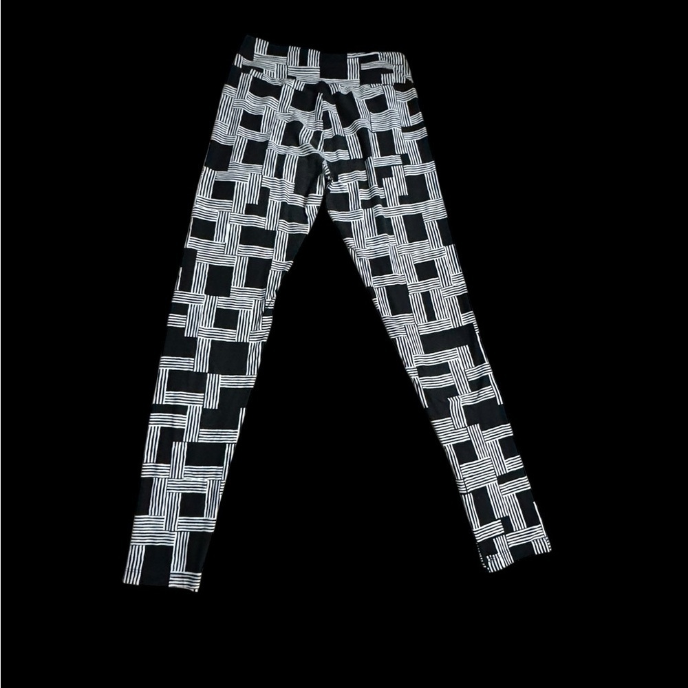 LuLaRoe Black and White Geometric Leggings